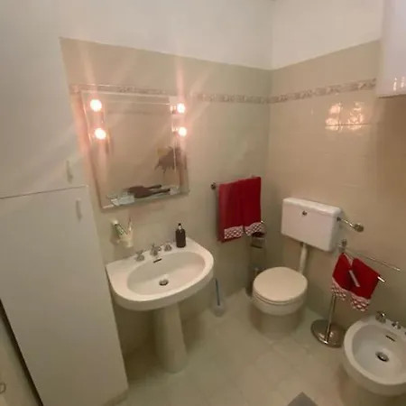 200mt Dalle Piste,posto Auto Coperto,wifi,camino. Appartement